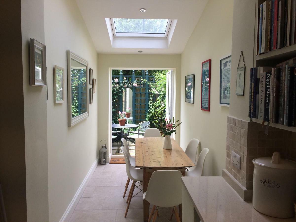 Old Station Gardens, Sw London Bed and Breakfast Teddington Exteriör bild